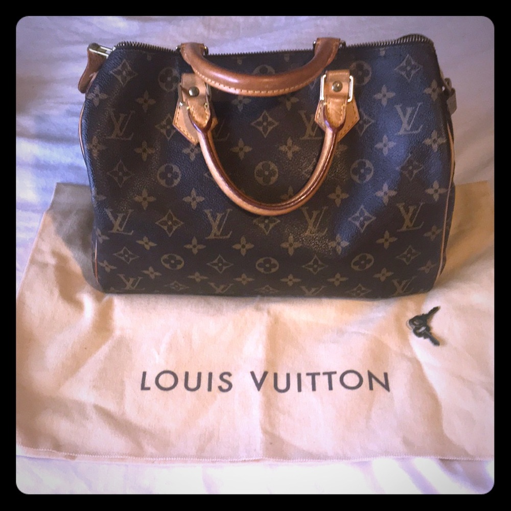 Louis Vuitton Speedy 30